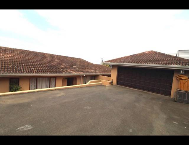 3 BEDROOM HOUSE FOR SALE IN BELLAIR